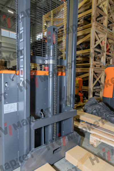Самоходный штабелер PSE10L-C duplex mast (В-3200мм) HV Market