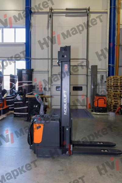 Самоходный штабелер PS15 Triplex mast (FFL, В-5500мм) HV Market