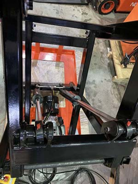 Подъемный стол YLF4002 1200x2000 4000 кг HV Market