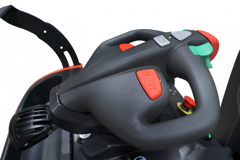 Самоходный Тягач для склада/производства T30N (Литий 300Ач, EPS, Battery side extraction, Rubber drive tire,  Pin Code, Safety  light (Blue ray), Beacon) HV Market