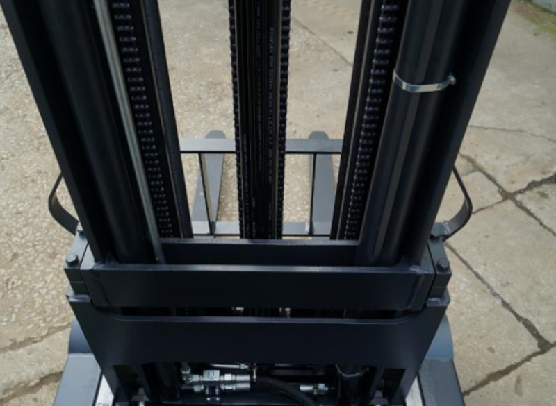 Ричтрак RT16B Triplex mast (FFL, В-6000мм) HV Market