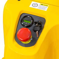 Штабелер самоходный CDDR15-III (1500 кг, 4,5 м, 24В / 240Ач, PV) SMARTLIFT HV Market