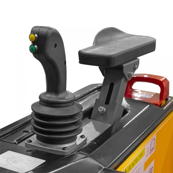 Штабелер самоходный с кабиной CDD15C (1500 кг; 6,5 м; 24В / 400Ач, PV, EPS) SMARTLIFT