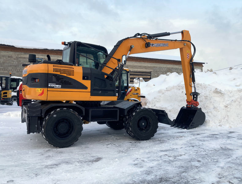 Мини-экскаватор QUADTRAC E130WH (12т, кабина, квикаплер) HV Market