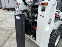 Мини-погрузчик XTRAC S8 (850 кг) HV Market