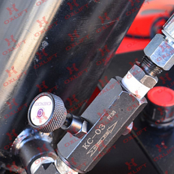 Гидравлический подъемный стол OX NY-400 OXLIFT 4000 кг 1000 мм 1700/1200 мм HV Market