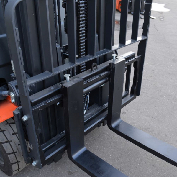 Электрический погрузчик OXLIFT RX 1650 5 М HV Market