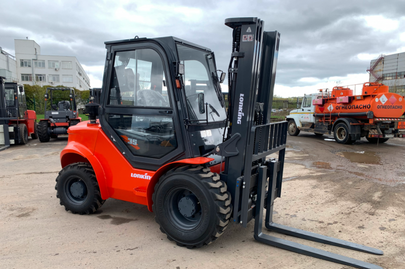 Дизельный вилочный погрузчик  CPCD35 4WD (Двигатель Yunnei, В-3000мм)  HV Market