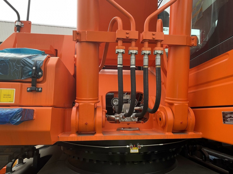 ГУСЕНИЧНЫЙ ЭКСКАВАТОР LONKING CDM6490 HV Market