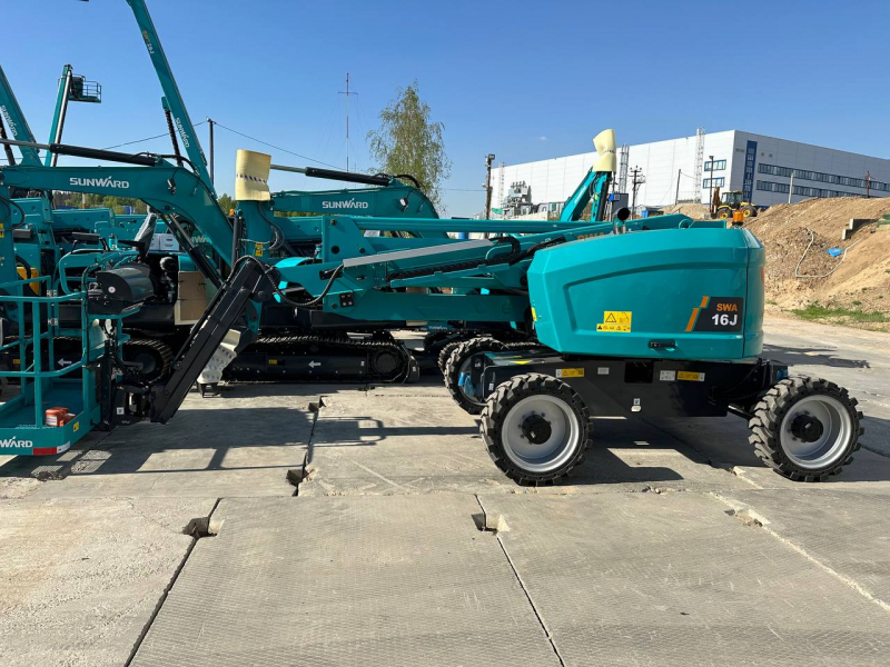 Коленчатый подъемник Sunward SWA16J HV Market