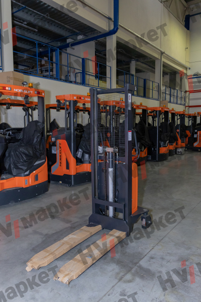 Ручной штабелер с электроподъемом SPN-1025C HV Market