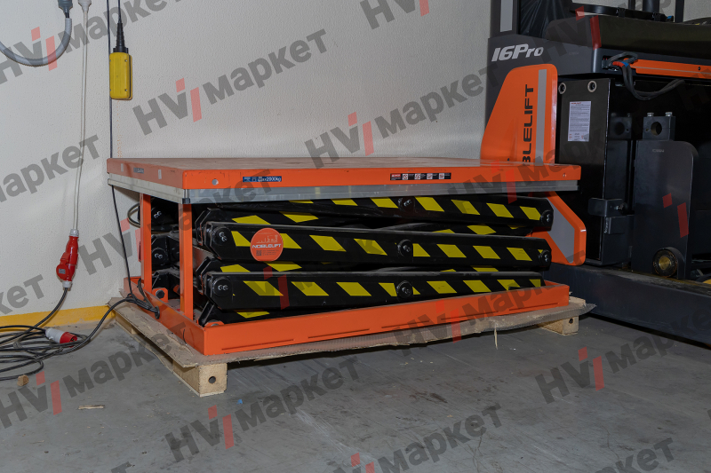Стационарный подъемный стол YLF2000B HV Market